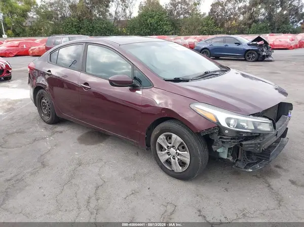 3KPFK4A76HE048239 2017 KIA FORTE - Image 1