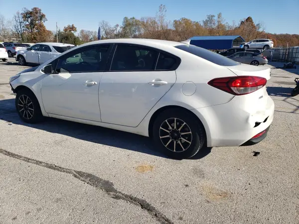 3KPFK4A76HE049391 2017 KIA FORTE - Image 2