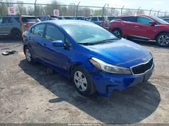 3KPFK4A76HE052422 2017 KIA FORTE