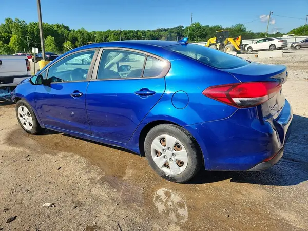 3KPFK4A76HE056499 2017 KIA FORTE - Image 2