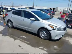 3KPFK4A76HE057538 2017 KIA FORTE