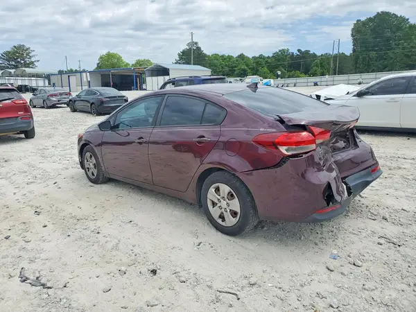 3KPFK4A76HE059256 2017 KIA FORTE - Image 2