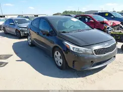 3KPFK4A76HE065266 2017 KIA FORTE