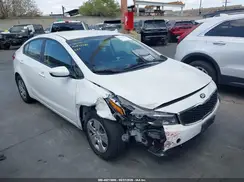 3KPFK4A76HE066188 2017 KIA FORTE