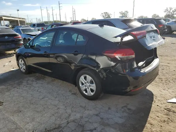 3KPFK4A76HE067311 2017 KIA FORTE - Image 2