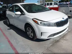 3KPFK4A76HE071505 2017 KIA FORTE