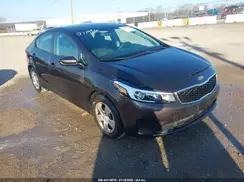 3KPFK4A76HE071956 2017 KIA FORTE