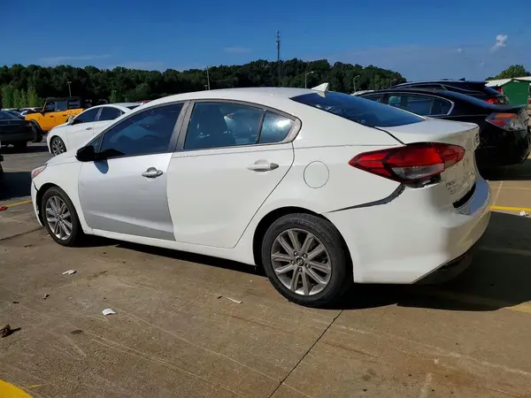 3KPFK4A76HE072332 2017 KIA FORTE - Image 2