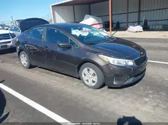 3KPFK4A76HE077370 2017 KIA FORTE