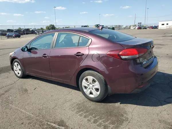 3KPFK4A76HE080950 2017 KIA FORTE - Image 2