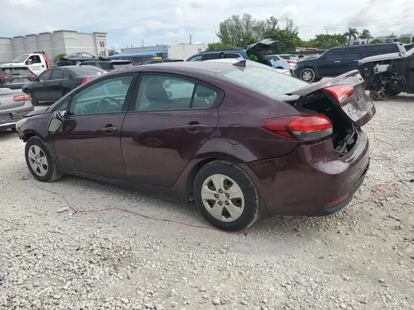 3KPFK4A76HE085436 2017 KIA FORTE - Image 2