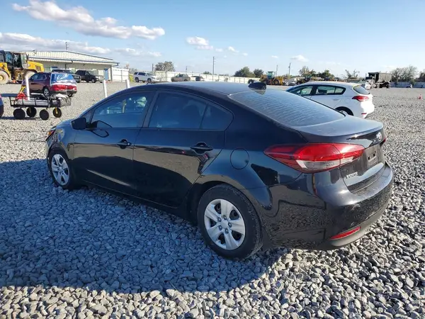 3KPFK4A76HE086344 2017 KIA FORTE - Image 2