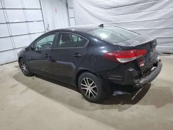 3KPFK4A76HE088630 2017 KIA FORTE - Image 2