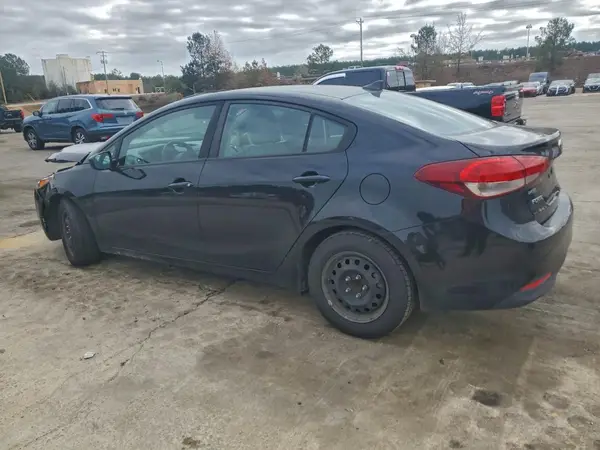 3KPFK4A76HE091608 2017 KIA FORTE - Image 2