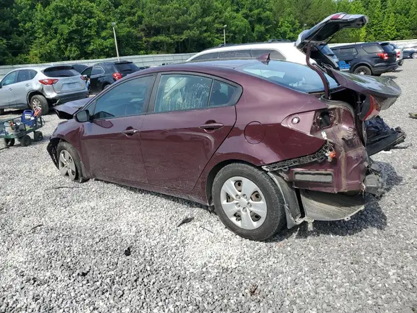 3KPFK4A76HE097439 2017 KIA FORTE - Image 2