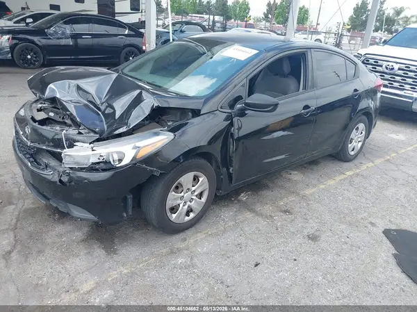 3KPFK4A76HE100436 2017 KIA FORTE - Image 2