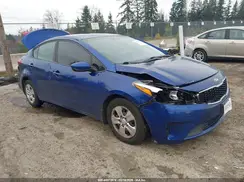 3KPFK4A76HE100890 2017 KIA FORTE