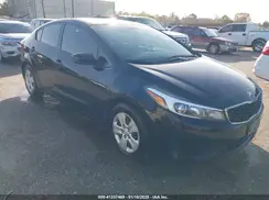 3KPFK4A76HE102123 2017 KIA FORTE
