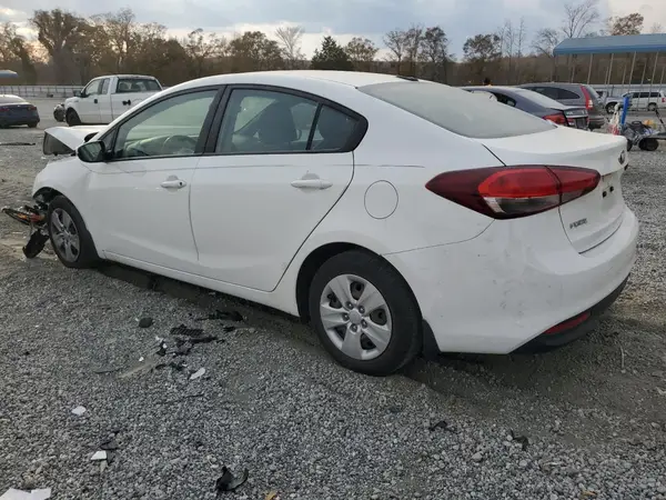 3KPFK4A76HE102252 2017 KIA FORTE - Image 2