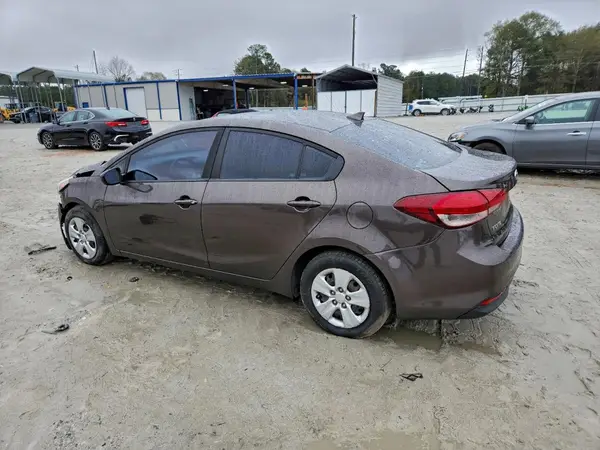 3KPFK4A76HE109539 2017 KIA FORTE - Image 2