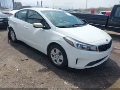 3KPFK4A76HE111114 2017 KIA FORTE
