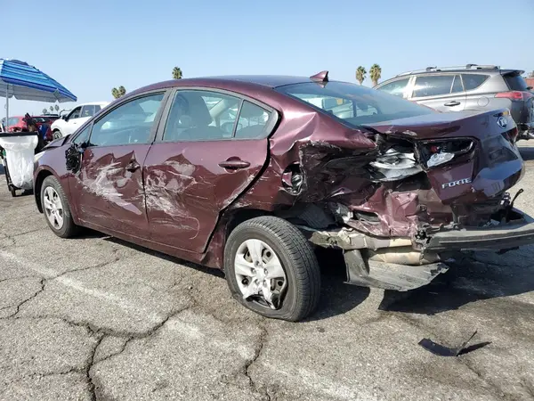 3KPFK4A76HE115468 2017 KIA FORTE - Image 2