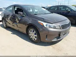 3KPFK4A76HE137616 2017 KIA FORTE