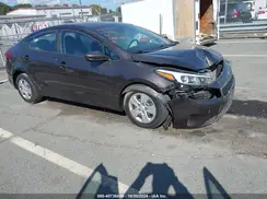 3KPFK4A76HE139768 2017 KIA FORTE