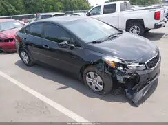 3KPFK4A76HE142203 2017 KIA FORTE