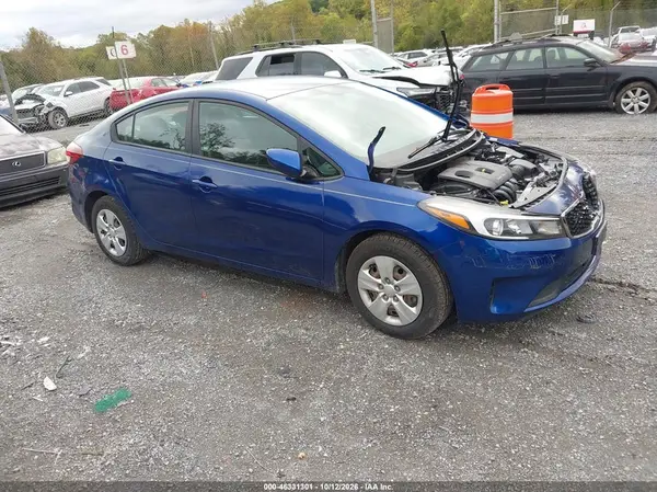 3KPFK4A76HE153329 2017 KIA FORTE - Image 1
