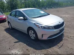 3KPFK4A76HE158403 2017 KIA FORTE