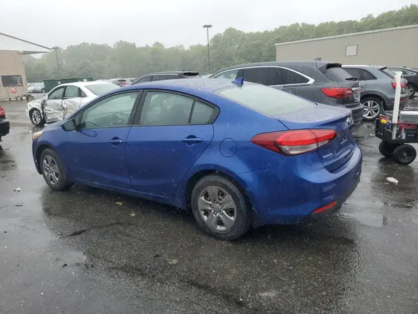 3KPFK4A76HE158515 2017 KIA FORTE - Image 2