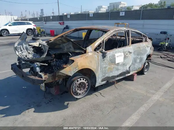 3KPFK4A76HE160538 2017 KIA FORTE - Image 2