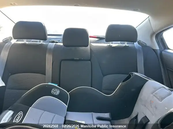 3KPFK4A76JE163798 2018 KIA FORTE - Image 8