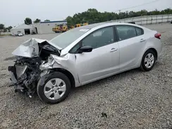3KPFK4A76JE167768 2018 KIA FORTE
