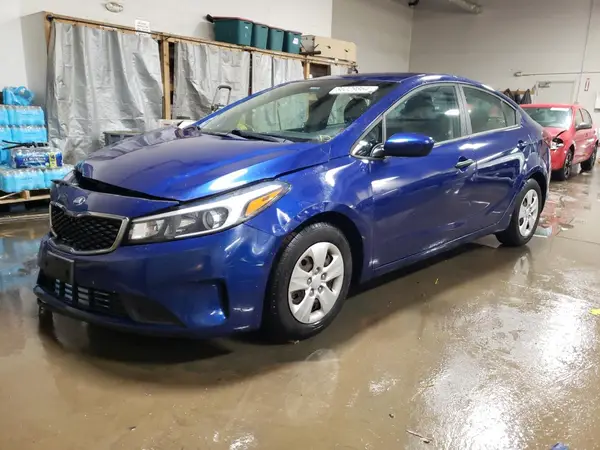 3KPFK4A76JE168290 2018 KIA FORTE - Image 1