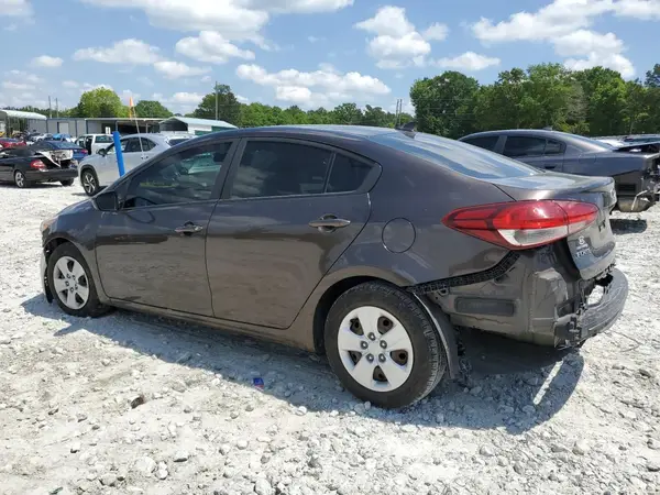 3KPFK4A76JE171433 2018 KIA FORTE - Image 2