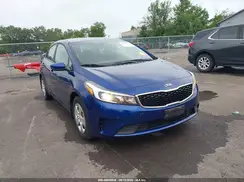 3KPFK4A76JE196607 2018 KIA FORTE