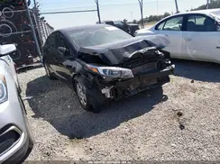 3KPFK4A76JE234305 2018 KIA FORTE