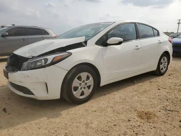 3KPFK4A76JE263464 2018 KIA FORTE - Image 1