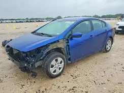 3KPFK4A76JE269877 2018 KIA FORTE