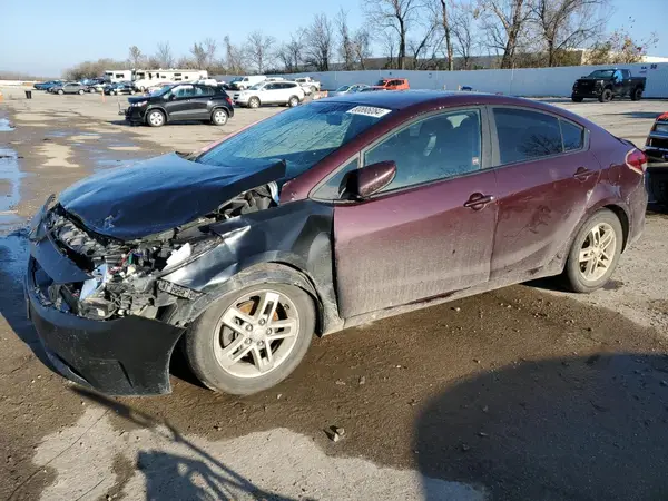 3KPFK4A76JE274450 2018 KIA FORTE - Image 1