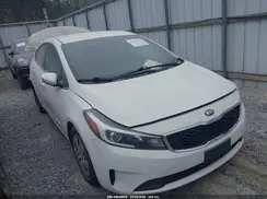 3KPFK4A76JE283648 2018 KIA FORTE