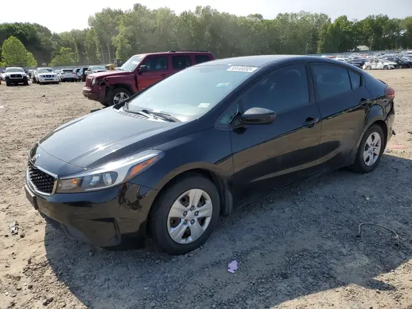 3KPFK4A77HE018943 2017 KIA FORTE - Image 1