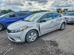 3KPFK4A77HE025889 2017 KIA FORTE