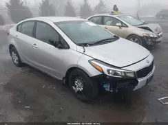 3KPFK4A77HE038321 2017 KIA FORTE