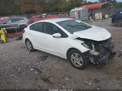 3KPFK4A77HE038917 2017 KIA FORTE