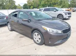 3KPFK4A77HE039811 2017 KIA FORTE