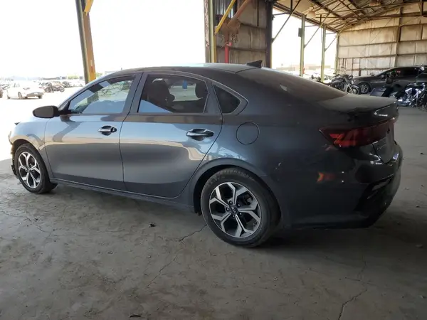 3KPFK4A77HE042983 2020 KIA FORTE - Image 2