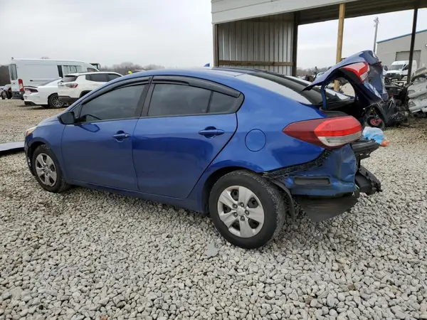 3KPFK4A77HE045768 2017 KIA FORTE - Image 2